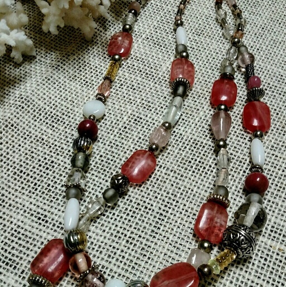 Vintage Glass And Silver Bali Bead Double Strand Coral & White Necklace - Picture 2 of 5